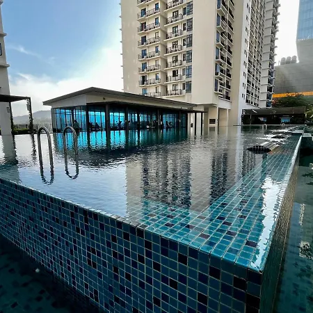 1-5 Pax Comfy Trefoil Studio-Walk To Setia City Mall & Setia City Convention Centre Shah Alam Exterior photo