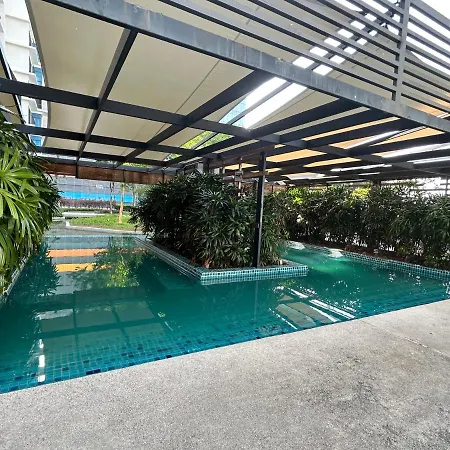 1-5 Pax Comfy Trefoil Studio-Walk To Setia City Mall & Setia City Convention Centre Shah Alam Exterior photo