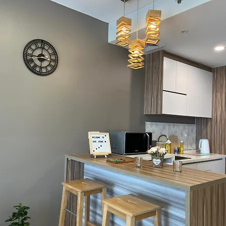 1-5 Pax Comfy Trefoil Studio-Walk To Setia City Mall & Setia City Convention Centre Shah Alam Exterior photo
