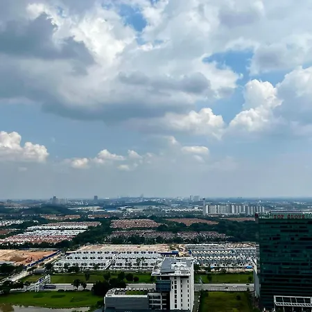 1-5 Pax Comfy Trefoil Studio-Walk To Setia City Mall & Setia City Convention Centre Shah Alam Exterior photo