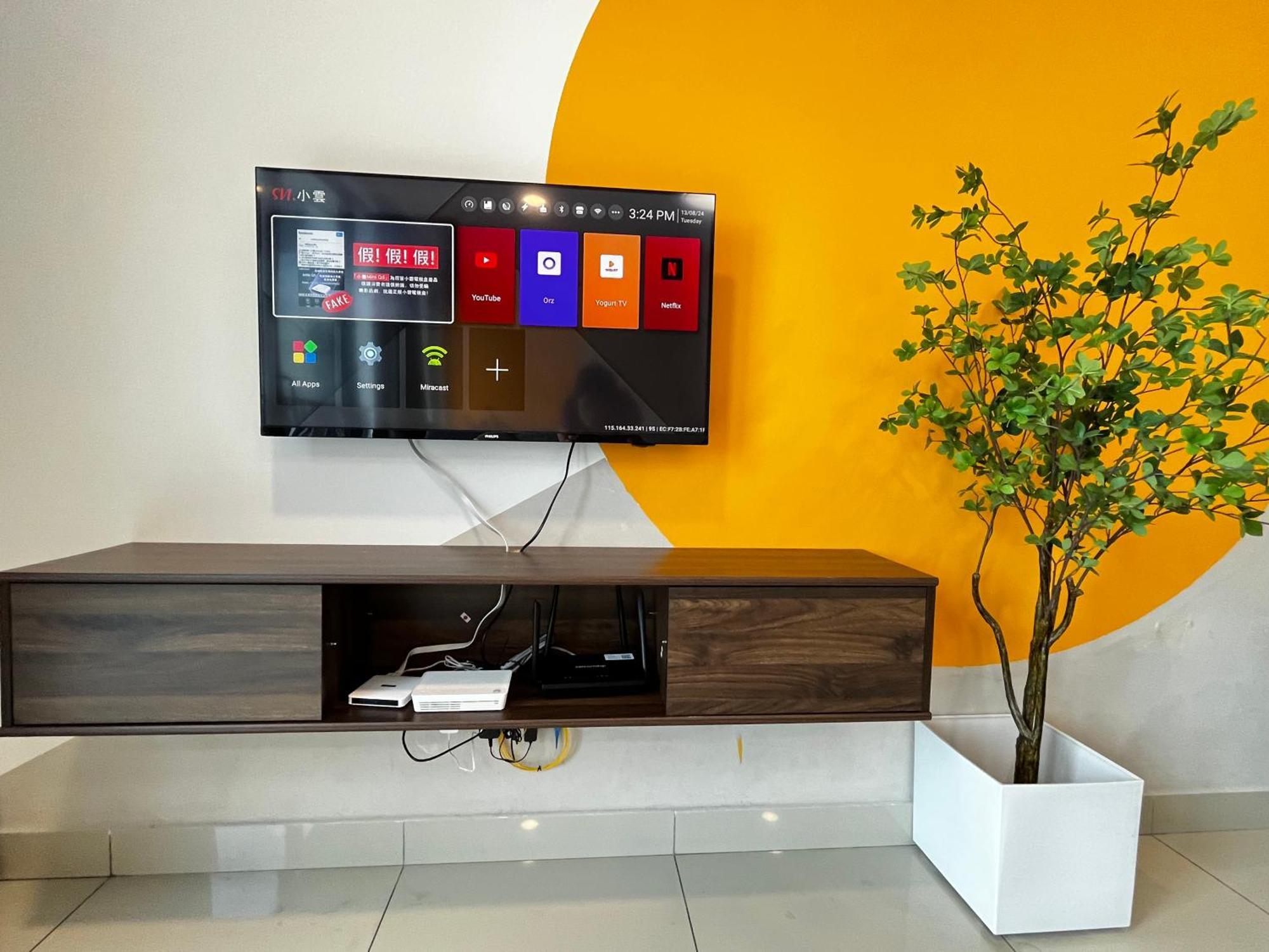 1-5 Pax Comfy Trefoil Studio-walk To Setia Mall & Setia Convention Centre * Shah Alam